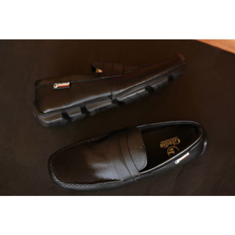 GLADIO x RK Sepatu Pria Slip On Kulit Asli - Black Gladio Footwear