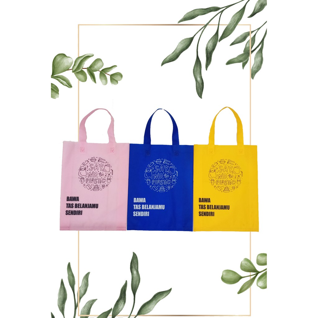 

Goodie Bag, Shopping Bag Sablon 1 Warna 1 Sisi (1 LUSIN ISI 12 PCS DAN WARNA ACAK)