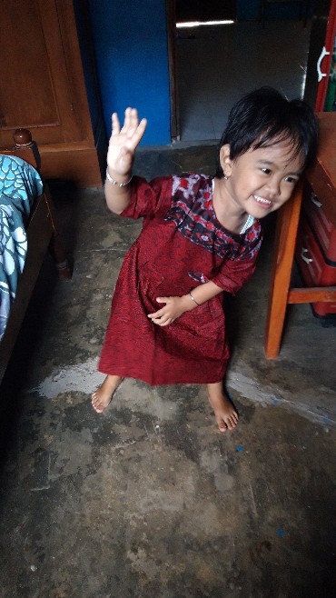 Nivana - Couple Atasan Ayah Anak Ibu Batik Mega Merah Sarimbit Keluarga Seragam