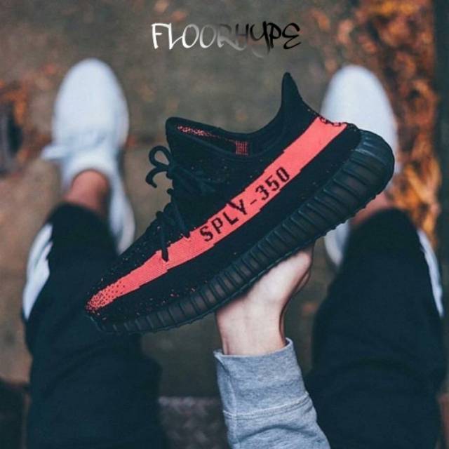 Adidas Yeezy 350 V2 Black Friday
