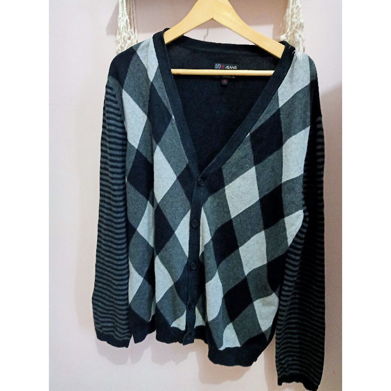 Argyle cardigan
