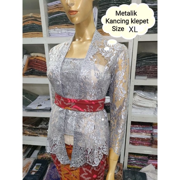 Kebaya Jadi Brokat Prancis Metalic Series Full Pinggiran Kancing Klepet