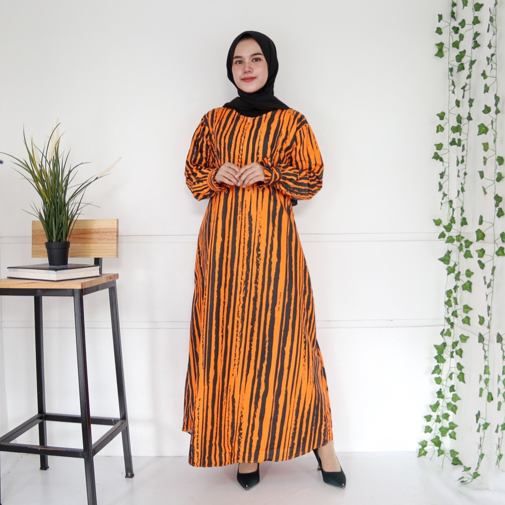 IZANY GAMIS / Dress Muslim XXL Jumbo Lengan Kancing Banyak Motif-LIECIA ORANGE