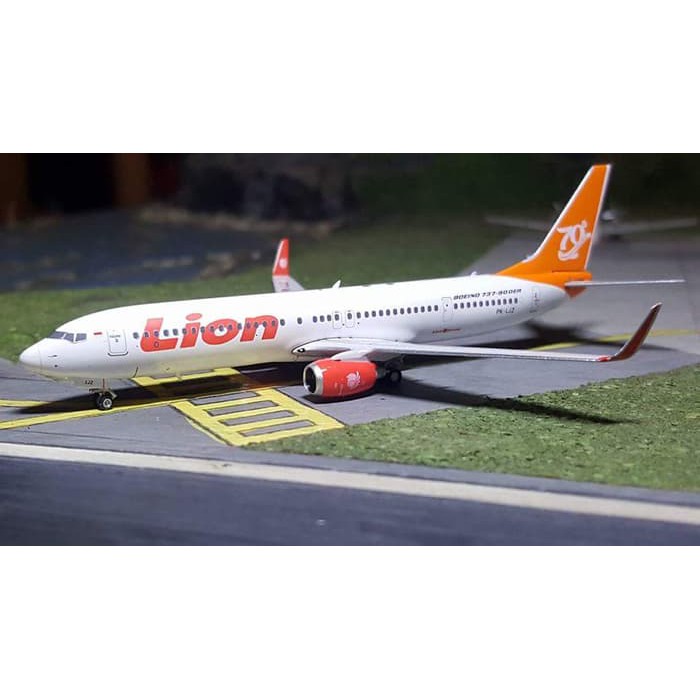 Diecast Pesawat - Miniatur Pesawat Garuda - Diecast Pesawat Jet Lion Air 70Th B737-900Er Pk-Ljz By