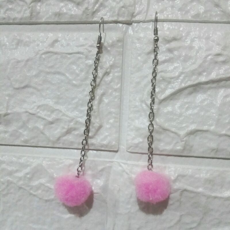 Anting pompom cantik -anting hijab - anting murah -antingmewah-anting remaja bisa bayar di tempat