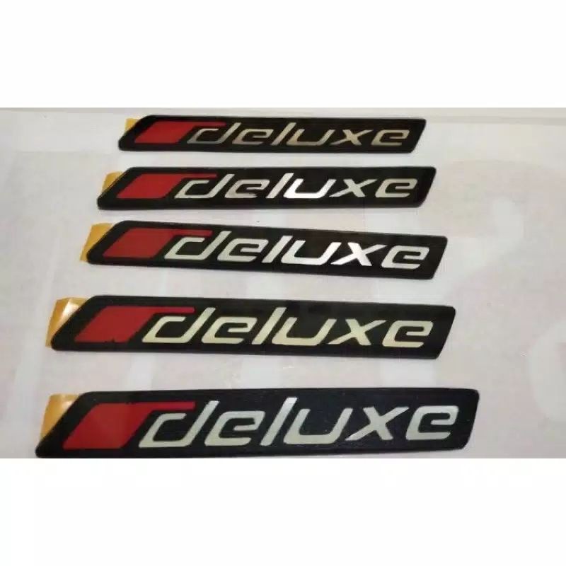 emblem tulisan DELUXE pintu bagasi Terios plus lem 3M