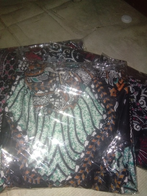 Batik Couple Keluarga Maura Couple Sania Ruffle Ori Ndoro Jowi Dnt Garansi Termurah Shopee | Madu