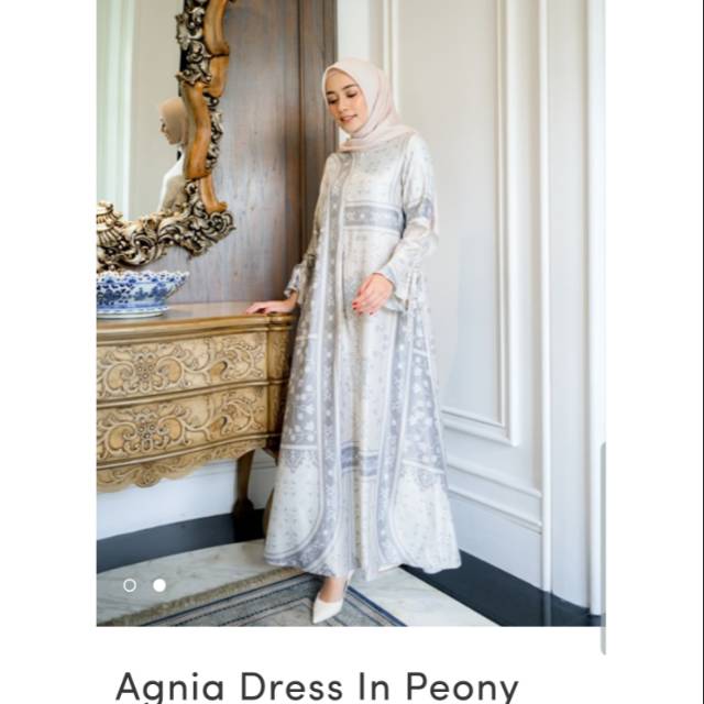 Agnia Dress Peony size M by wearingKlamby