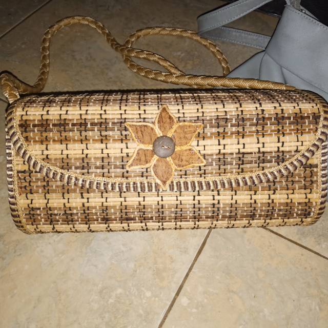 Tas Rotan kotak
