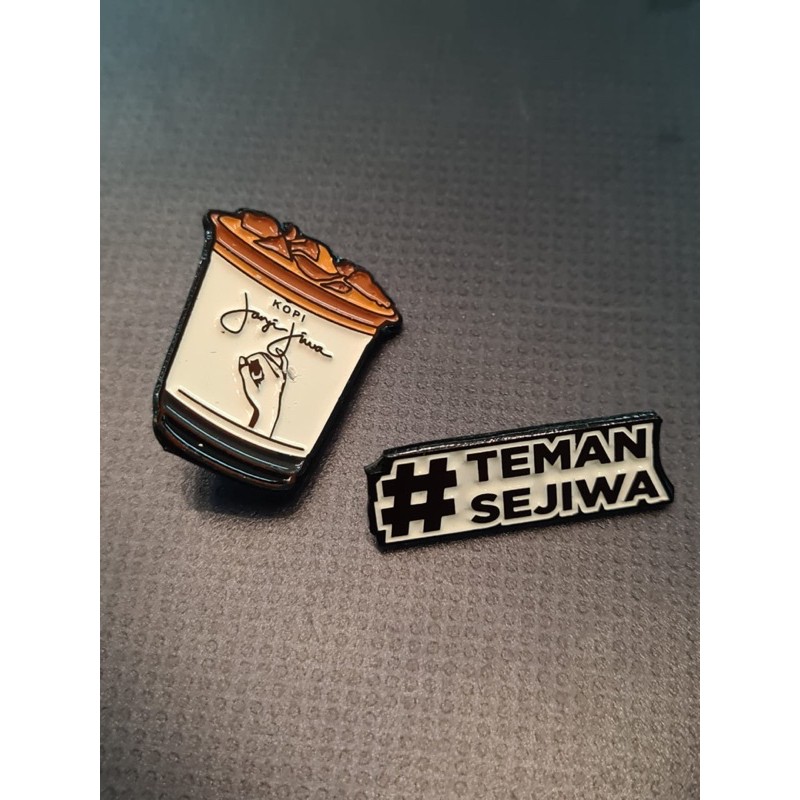 pin janji jiwa teman sejiwa es kopi susu