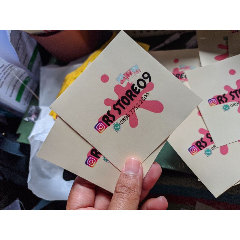

PAKET Stiker Vinyl | Ukuran 7x7cm