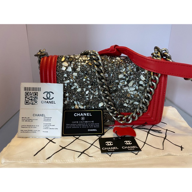 Preloved chanel boy stones