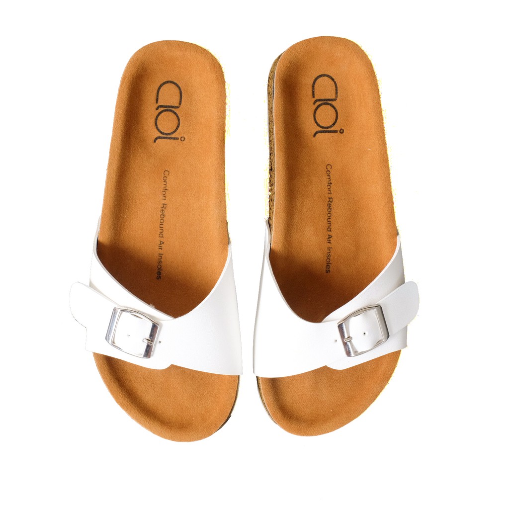 womens white comfort sandals