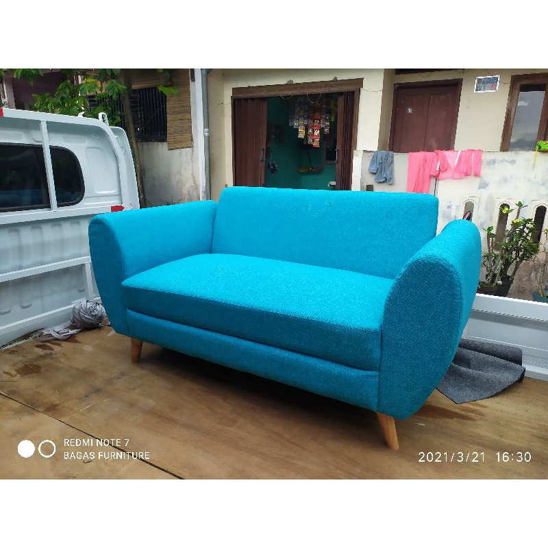 sofa scandinavian