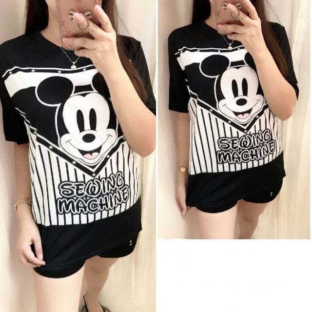 Kaos import mojo motif uniqlo kwals