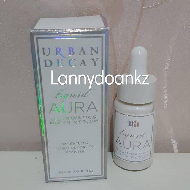 Urban Decay Liquid Aura Illuminating Mix in Medium