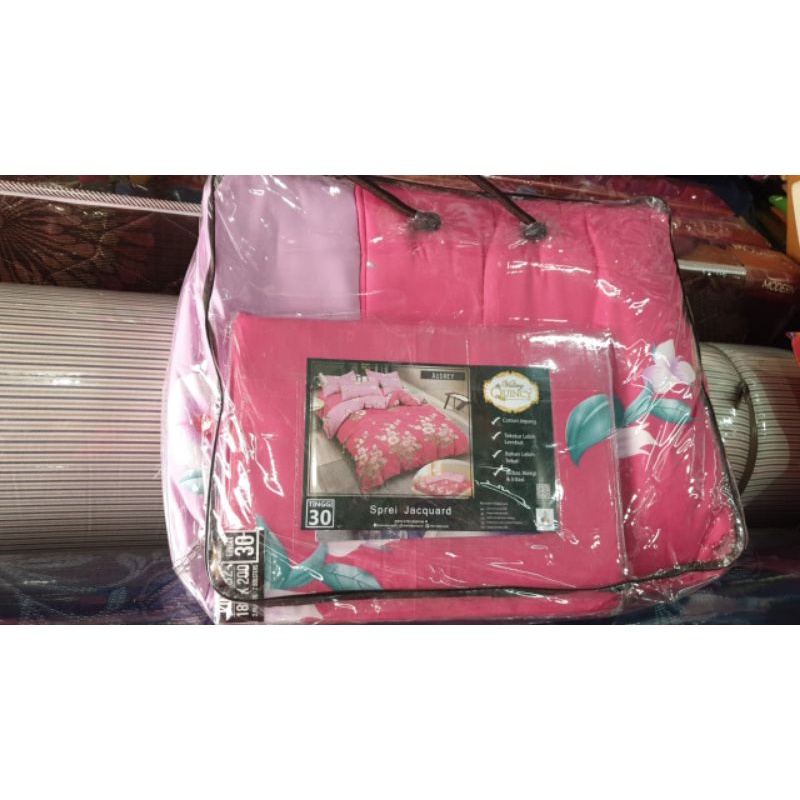 BEDCOVER VALLERY QUINCY Uk. KING