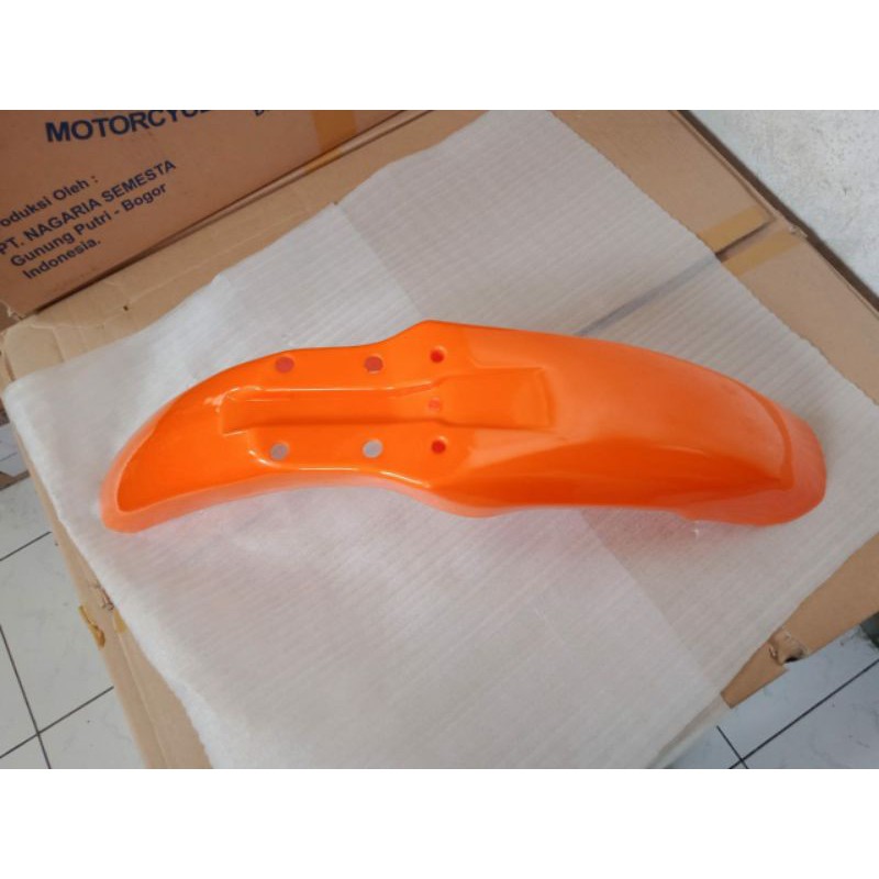 spakbor depan trail kecil