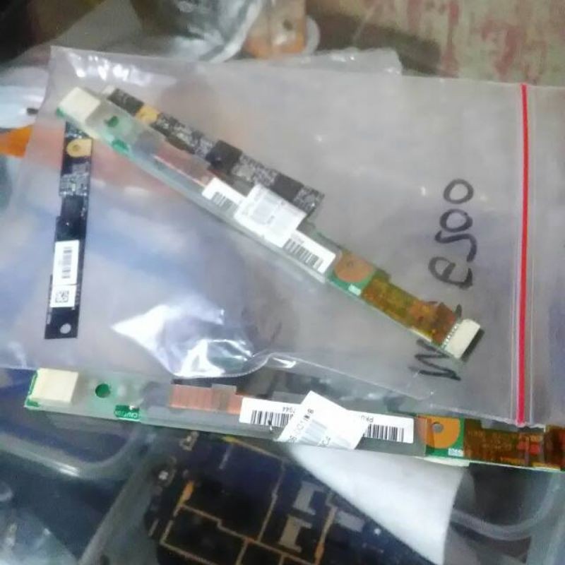 Inventer lcd laptop compaq cq40,41,45 bekas normal