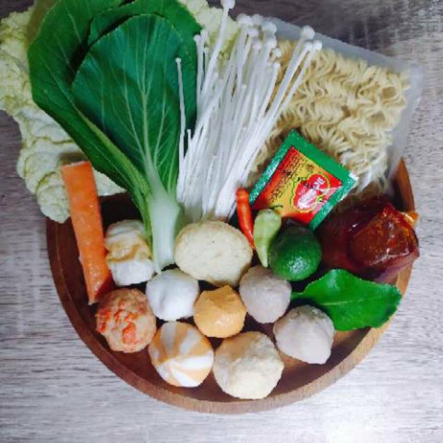 

Paket lengkap Steamboat suki Instant kuah tomyam (Couple Pack)
