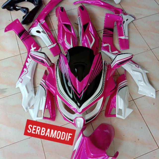 Tameng fullbody predator nmax 155 pink corak putih