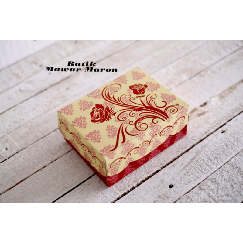 

DUS SNACK MAWAR COKLAT 15x12x7cm