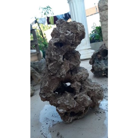 batu karang bolong gunung kode f11