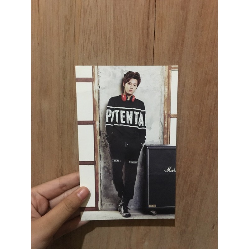 

official postcard yuta x united design