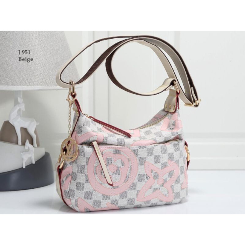 LV 951 B420 IP87 TAS SELEMPANG WANITA TERBARU IMPORT