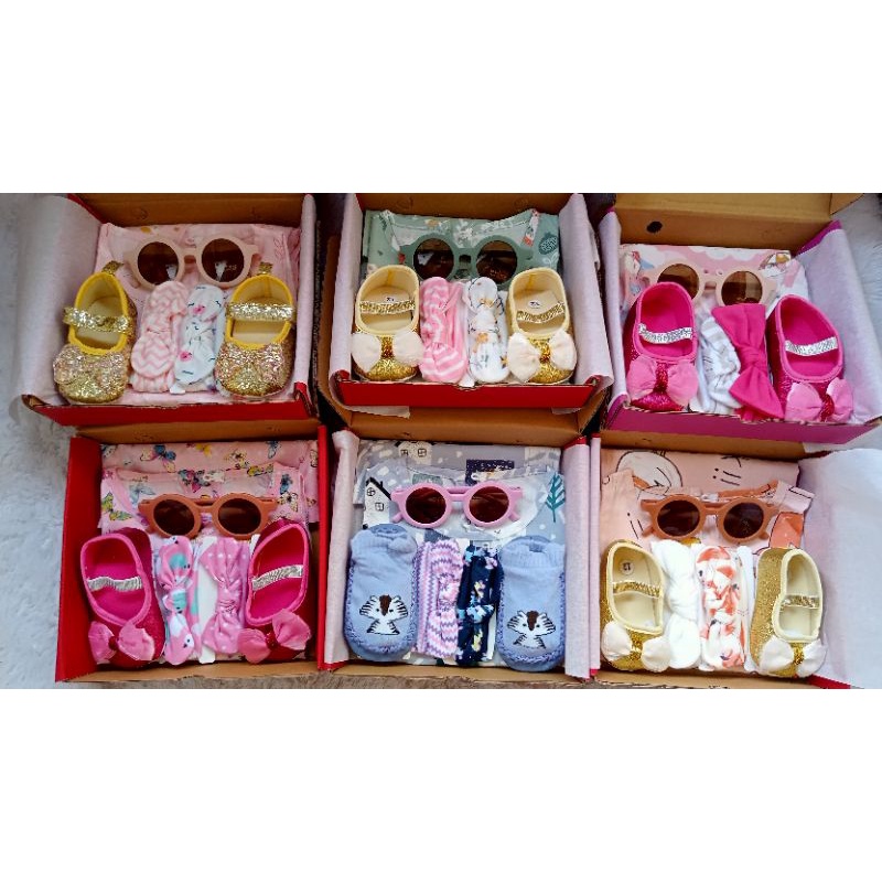 

hampers kado lahiran/kado 3 bulanan/kado otonan/kado enam bulanan