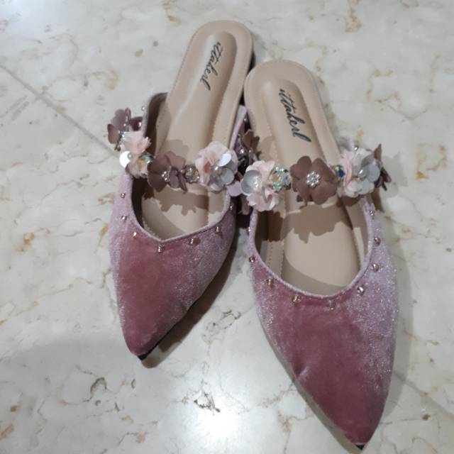 SOLD Ittaherl halsey bloom 39