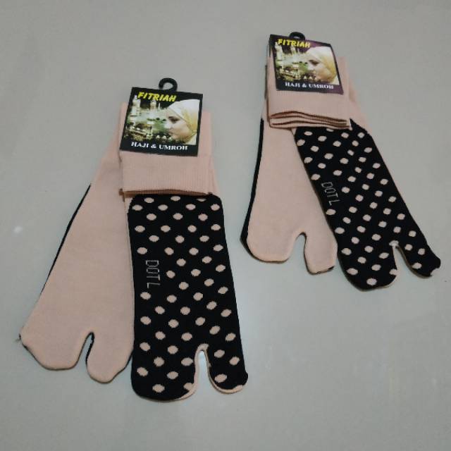 Kaos Kaki Hijab Cream Polos,  Cream Polkadot, Kaos Kaki Hijan Crem Polkadot,