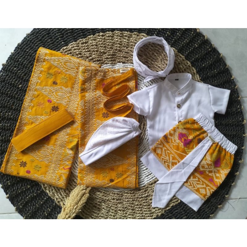 set couple keluarga safari kebaya bali