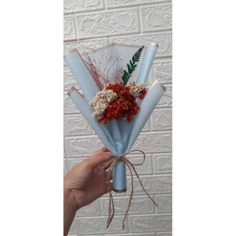 Mini Bucket Bunga free kartu, kardus dan buble wrap