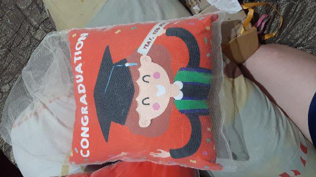 Bantal Hadiah Kado Wisuda Ready 30x30