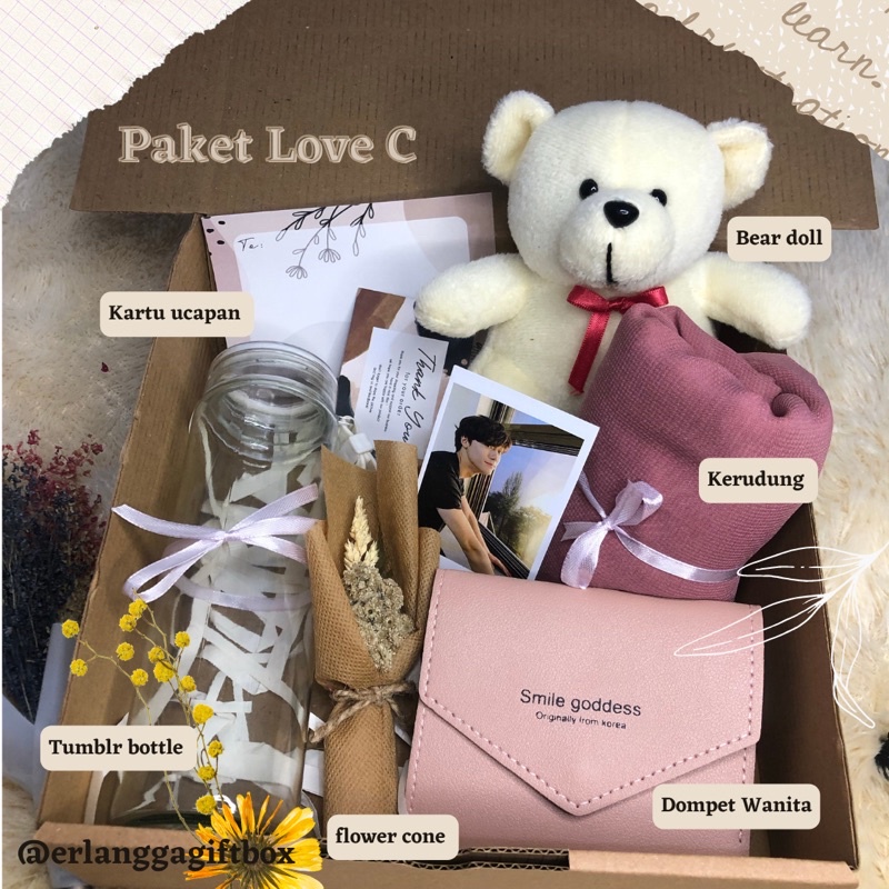 Paket Love / Kado Ulang Tahun / Graduation / Wisuda / Anniversary / Hampers Murah / Kado Cewek / Cowok / Paket Hemat