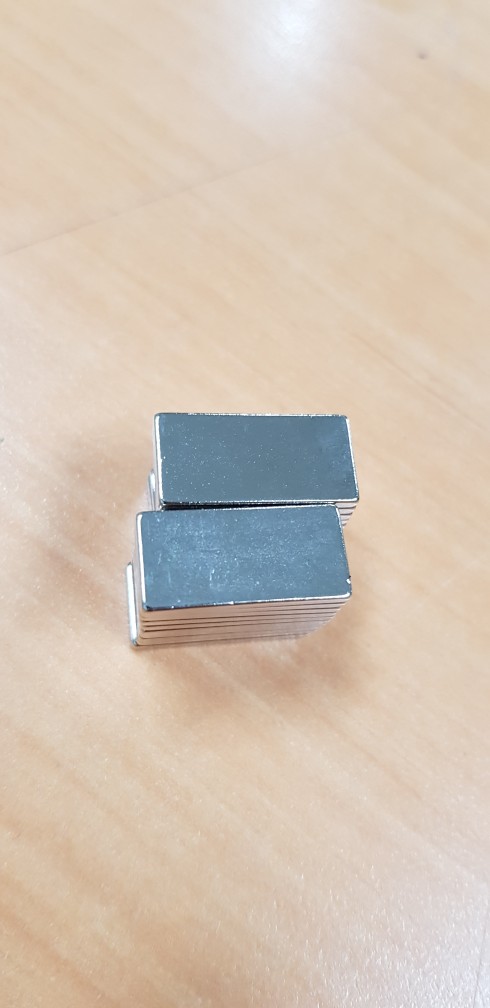 Magnet Neodymium Kotak 20x10x2mm Kuat Ndfeb N35 Eceran