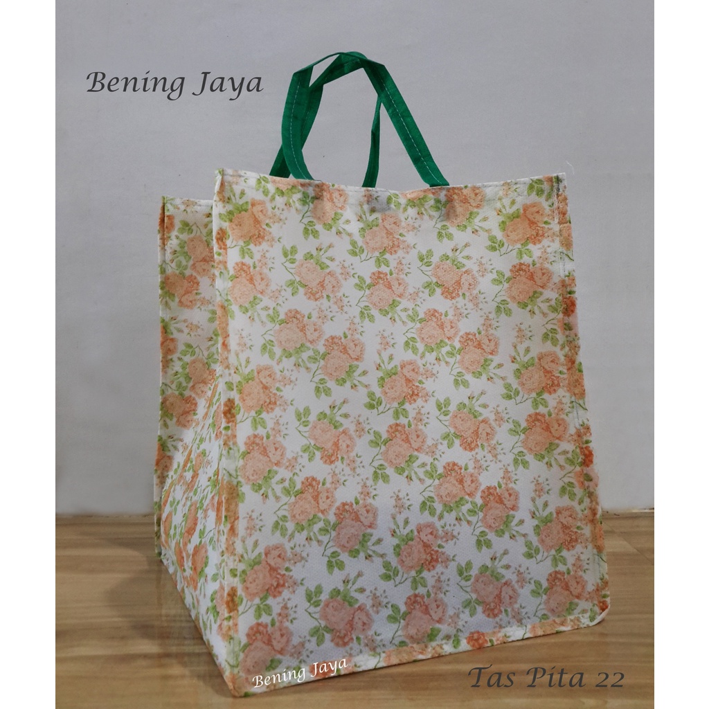 

Tas Hajatan Goodie Bag Pita Kotak 22 Full Print Bunga