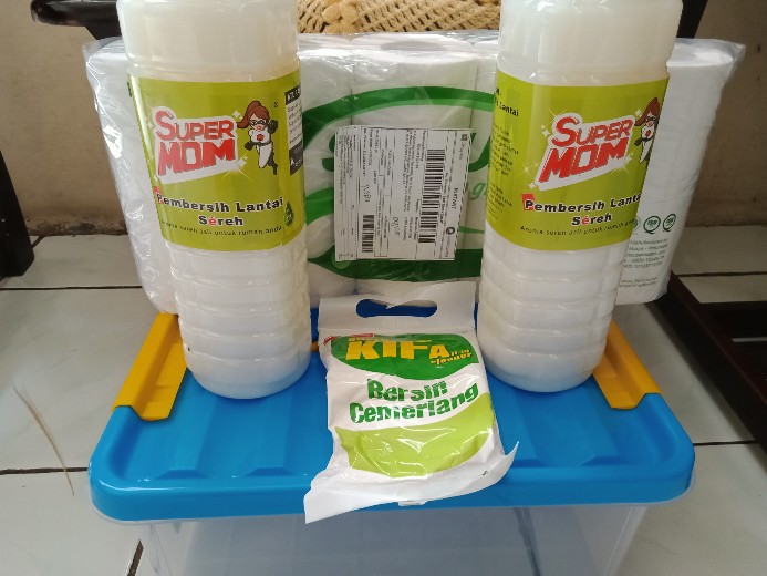 [gojek] Karbol Sere Supermom 1500ml 5liter