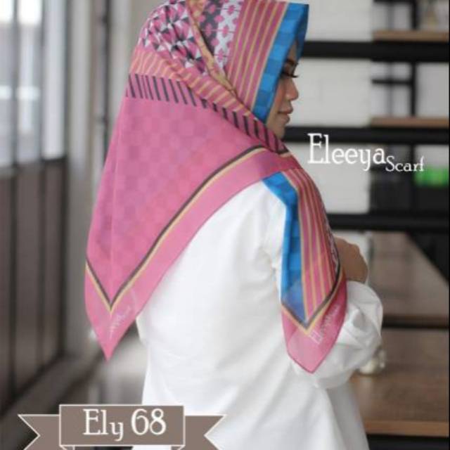 HIJAB SEGIEMPAT MOTIF ELY 68 II Eleeya Scarf