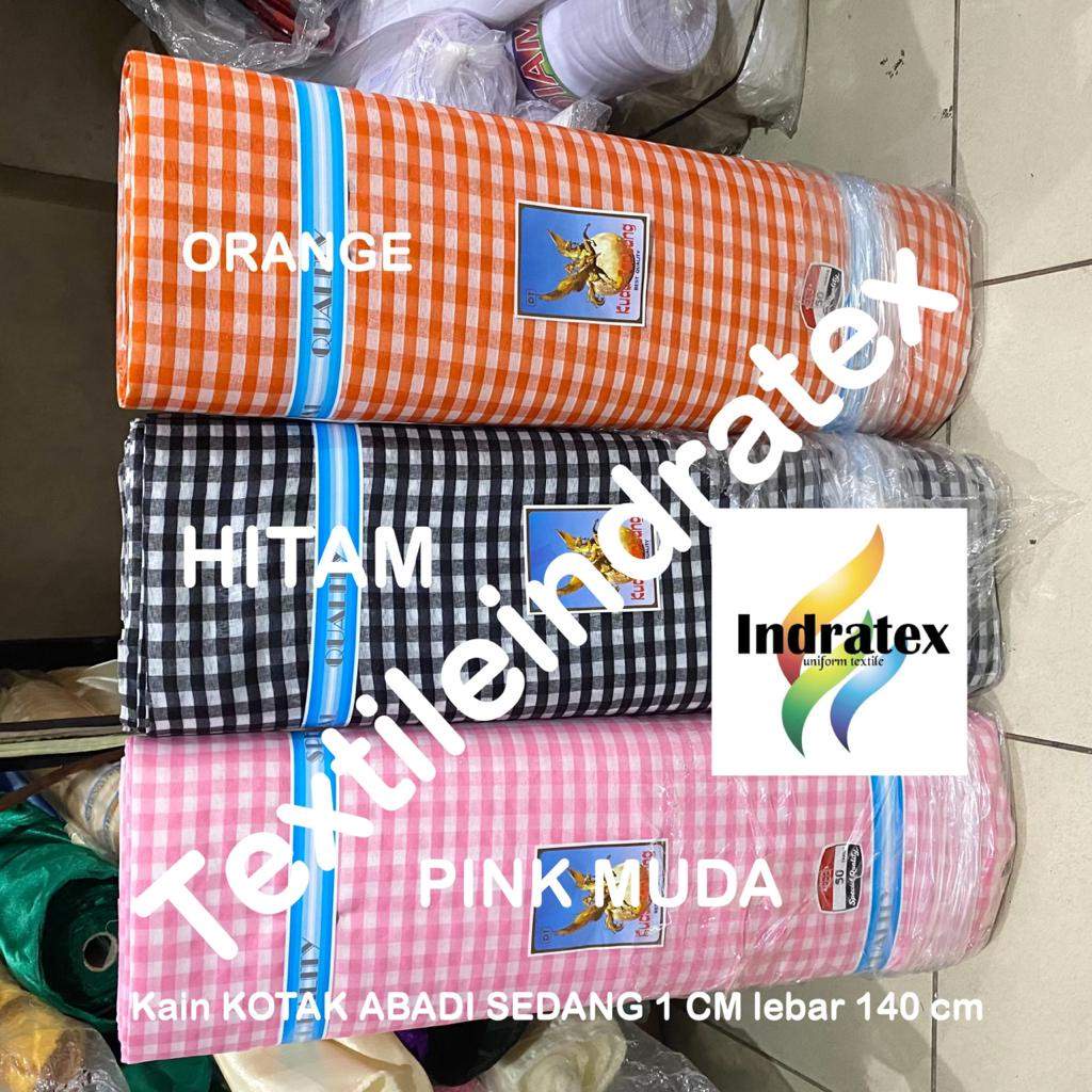 ( per setengah meter ) kain KOTAK ABADI SEDANG CELE 1 cm lb 140 cm bahan taplak meja craft kerajinan dekorasi schrunchie sarung galon