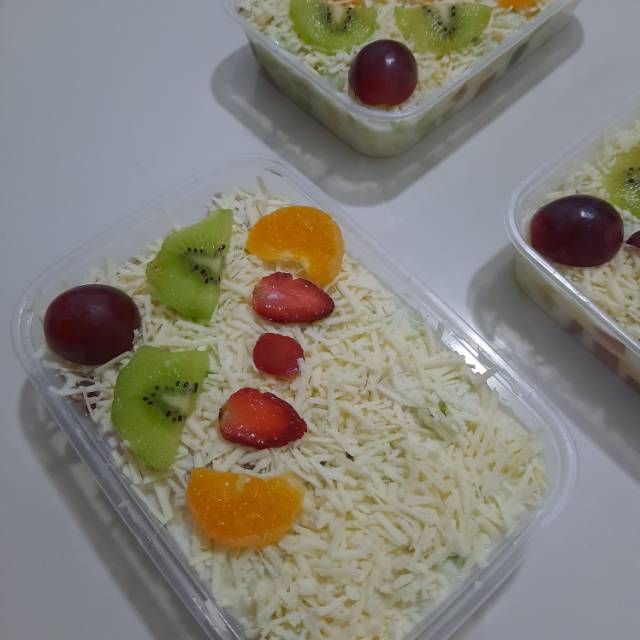 

Salad buah yoghurt