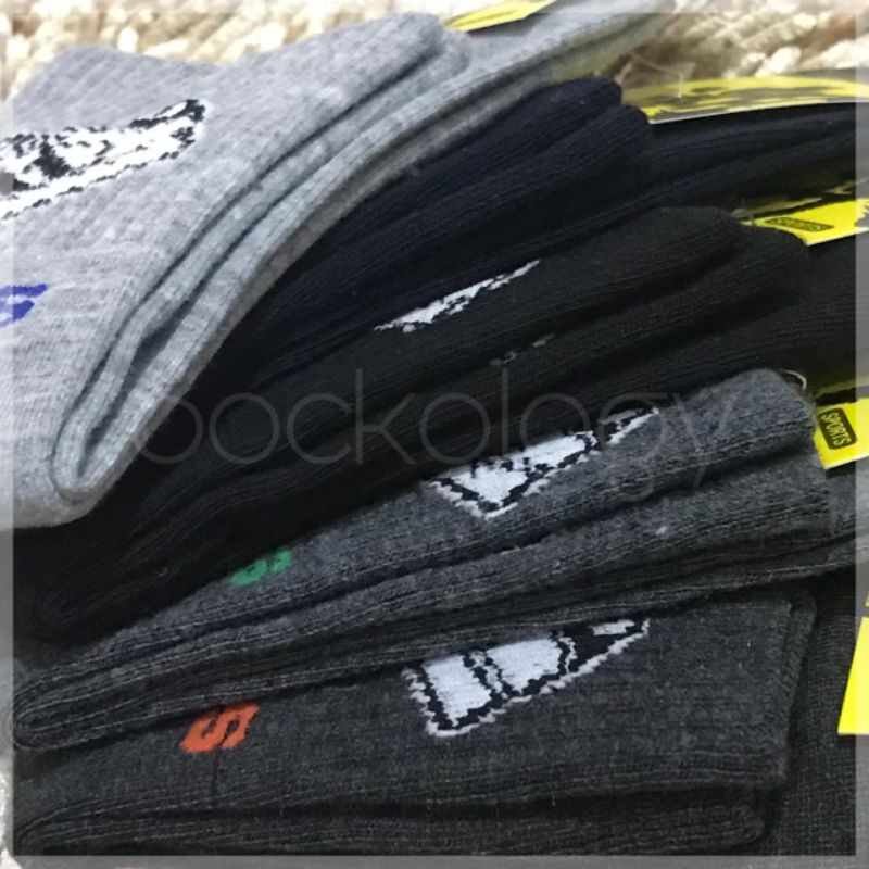 (Min 3pcs @8.000) Kaos kaki sport tebal 3/4 branded socks