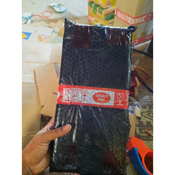 Bubble Wrap Untuk Packing Paket Tambahan Keamanan Barang Anda