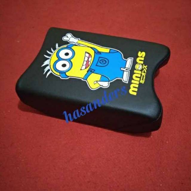 Jok anak scoopy motif minion