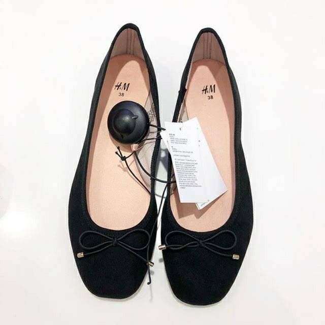 h&m flat shoes black