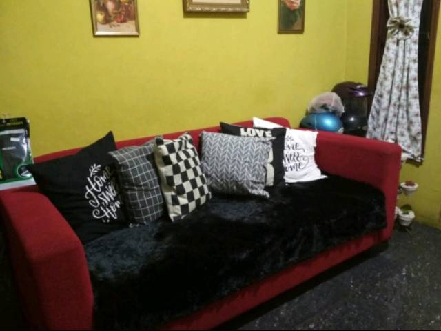 ALAS SOFA BULU RASFUR 《 2 Seter 》160 × 85