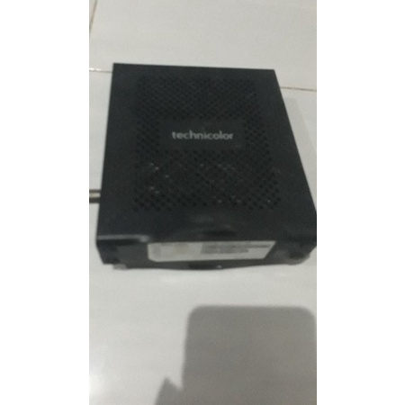 tenicolor cwa0101 cm wirelles router coax ex first m