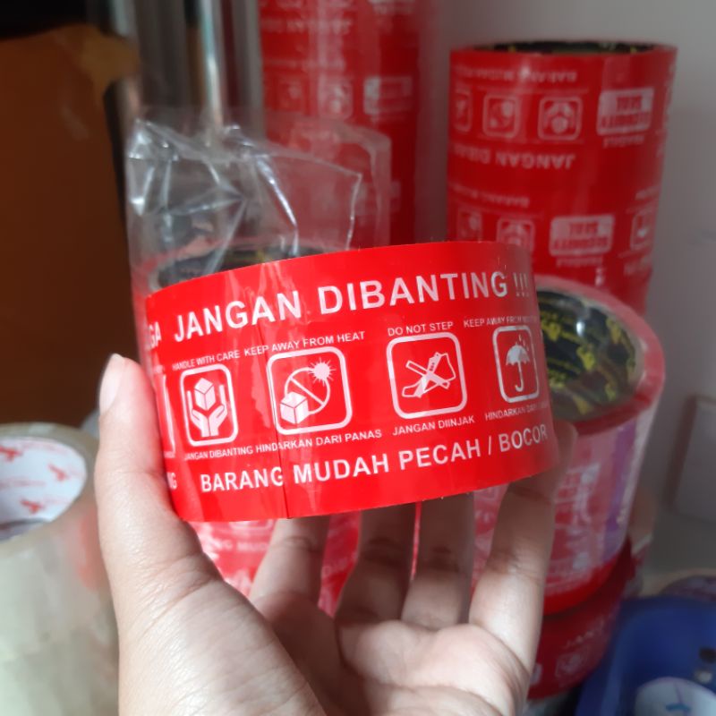 

Lakban Fragile Merah Jangan Dibanting 50 Yard / Lakban Seal / Sticker Fragile / Lakban Packing