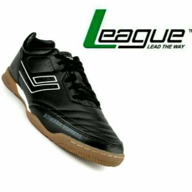 League Original Legas Meister LA Sepatu Futsal - Black Courcoal